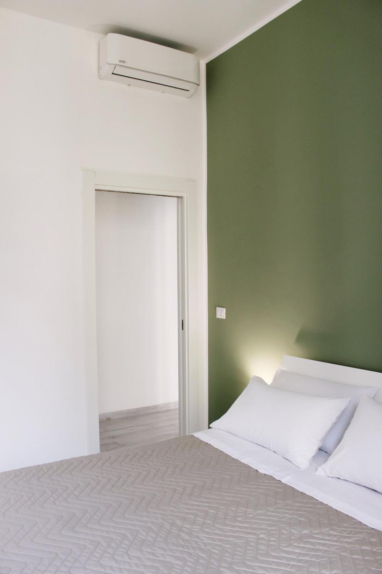 Alivi Indipendent Apartment Brindisi Eksteriør billede