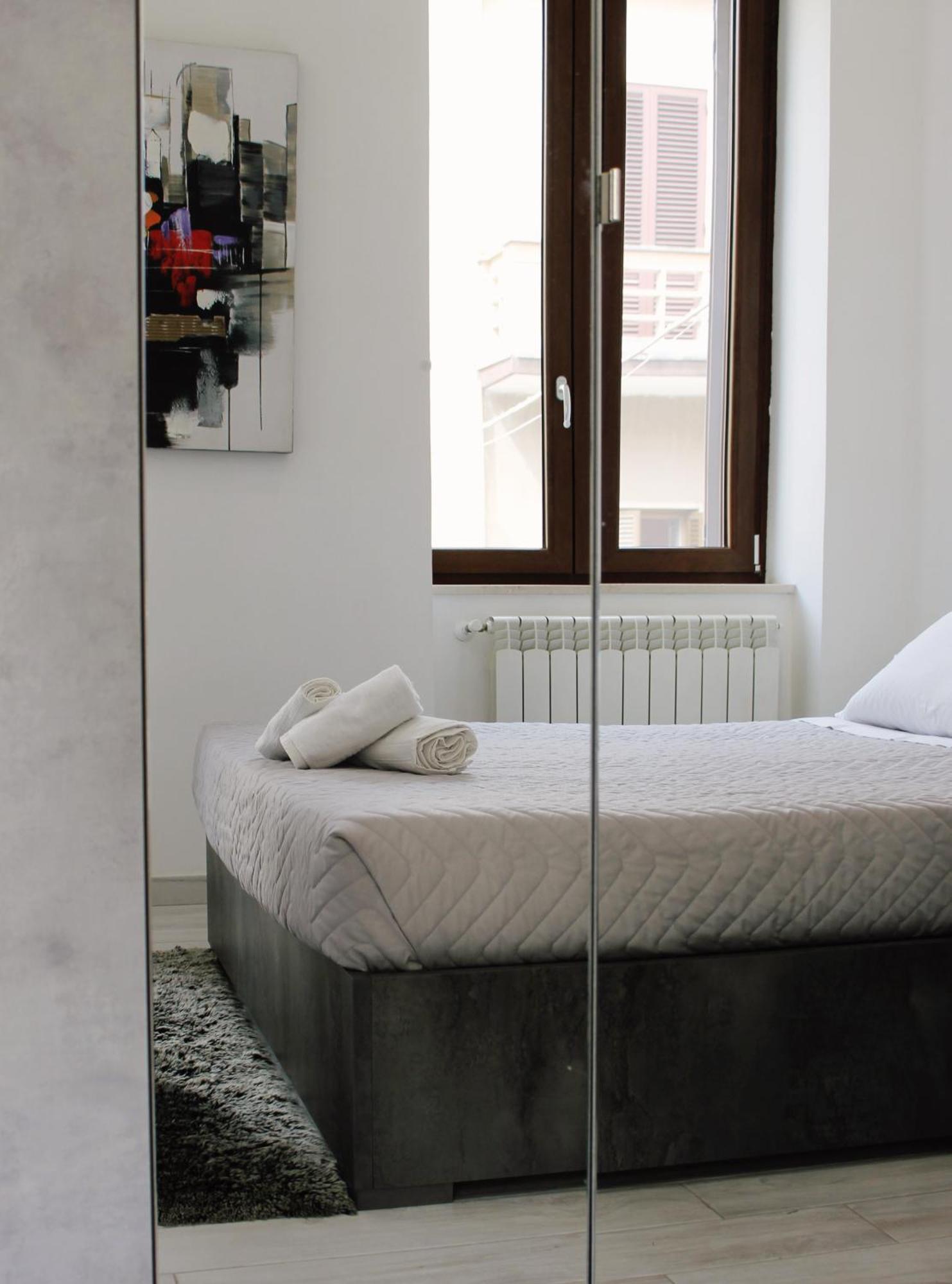 Alivi Indipendent Apartment Brindisi Eksteriør billede